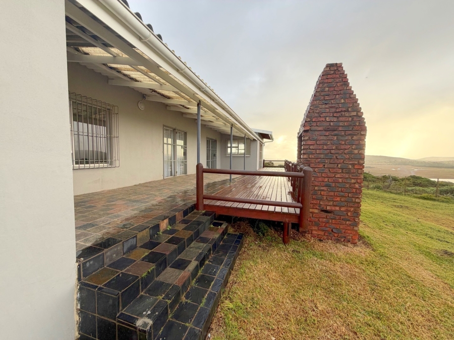 6 Bedroom Property for Sale in Hamburg Eastern Cape